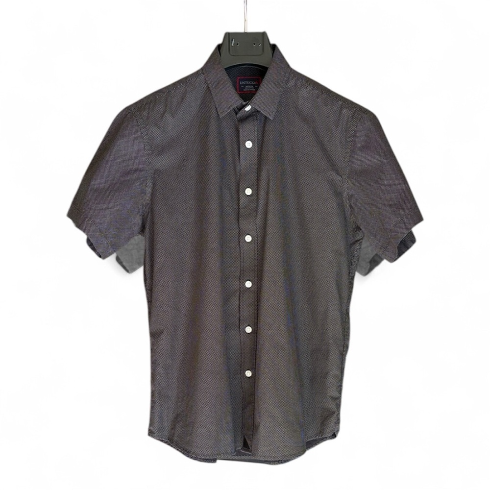 UNTUCKit Black with White Dots Short Sleeve Shirt M